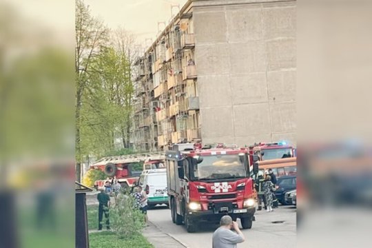 Velykų vakarą – tarnybų sujudimas P. Lukšio gatvėje Kėdainiuose