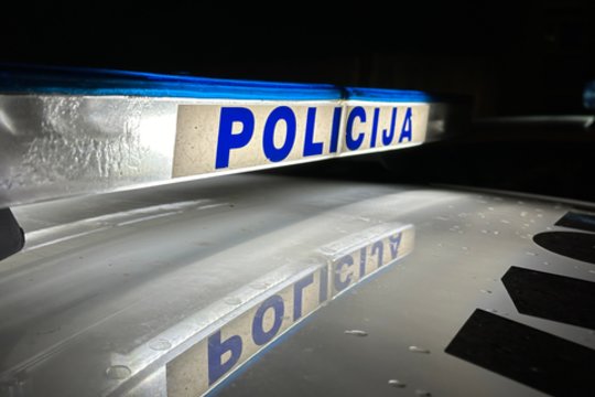 Vilniuje užpultas ir apiplėštas vyras: atimtas telefono aparatas, papuošalai, piniginė