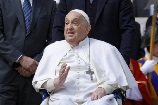 Popiežius Pranciškus paliko ryškų pėdsaką: štai kuo skyrėsi nuo praeitų pontifikų