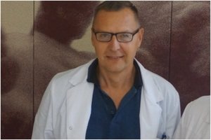 Nerimsta: pacientes slapta filmavęs ginekologas V. Abraitis vėl skundžiasi teismui