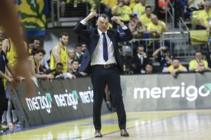 Auklėtinių mentalitetu pasididžiavęs Š. Jasikevičius pasakė, kaip atskirti tikrus „Fenerbahce“ sirgalius