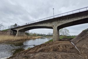 Vairuotojams prireiks kantrybės: jau netrukus griaus tiltą, o vietoje jo statys naują