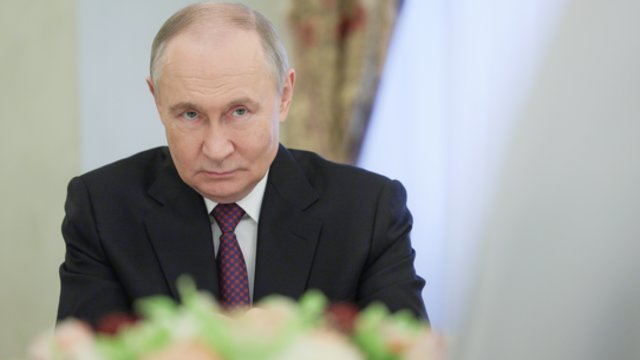 V. Putinui nerodant intereso dėl paliaubų, daugėja nerimą keliančių ženklų: tai atvertų Pandoros skrynią