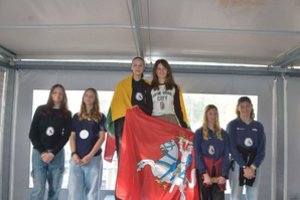 Jaunieji Lietuvos buriuotojai sėkmingai pasirodė „RS Feva“ jachtų klasės čempionate Prancūzijoje