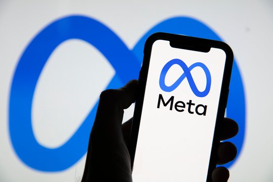 JAV technologijų milžinė „Meta“ ES skirtą baudą palygino su muito mokesčiu