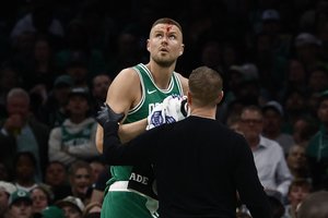 K. Porzingiui dominuoti NBA atkrintamosiose nesutrukdė ir prakirsta galva