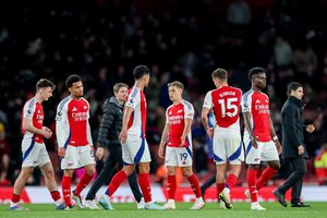 „Liverpool“ jau ruošiasi čempionų paradui – „Arsenal“ ir vėl nesugebėjo laimėti