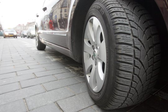 Vilniaus rajone vagys „Audi“ paliko be ratų