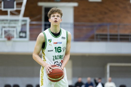 Dar daugiau progų pasireikšti jaunimui – „Žalgiris“ į pagrindinę sudėtį registravo dar du paauglius