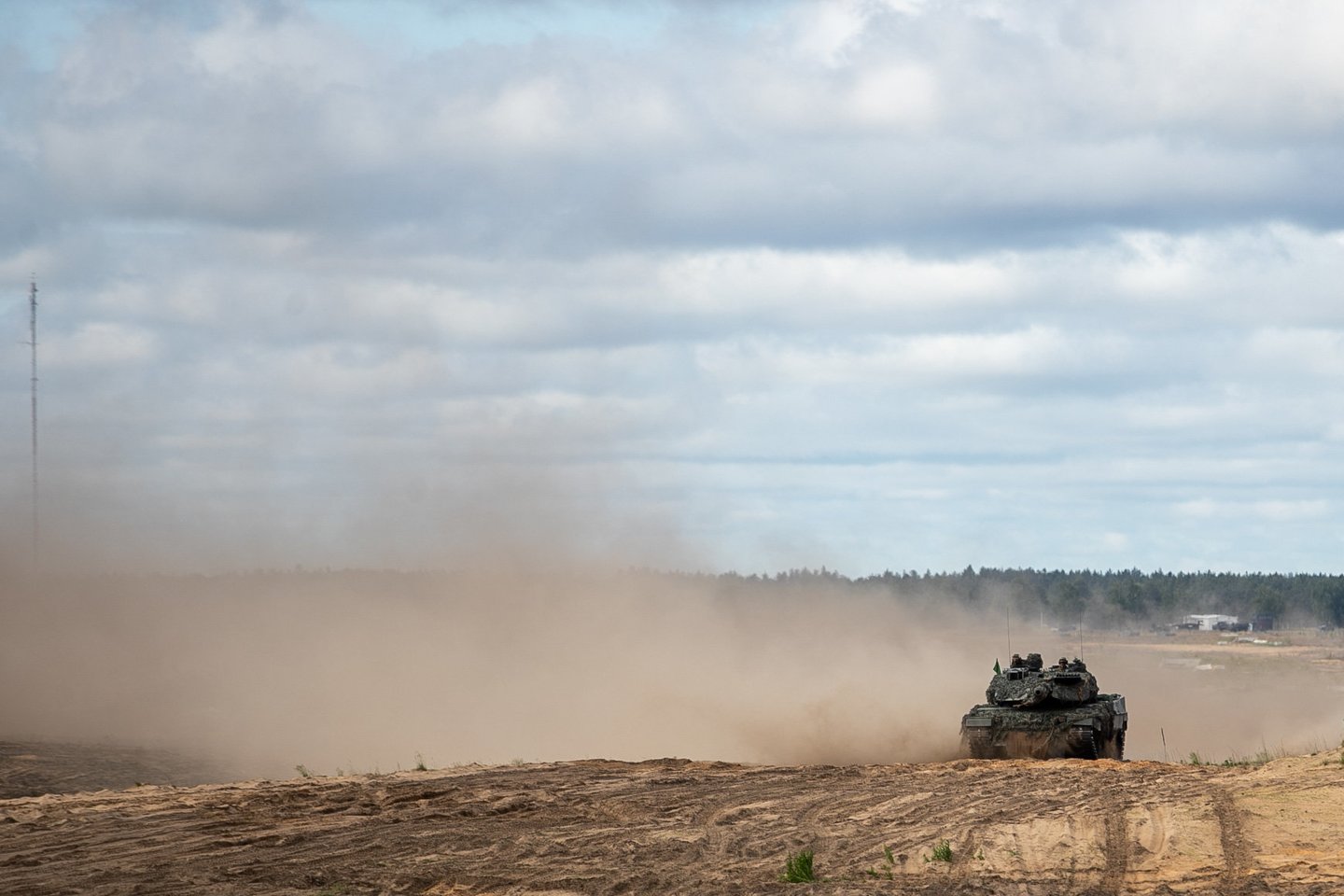 Tankas<br>EPA-ELTA nuotr.