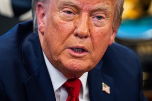 „Sandorių meistrą“ pasitiko karti realybė: D. Trumpas ima suvokti, kad geopolitinės derybos – sunkiau nei parduoti butą