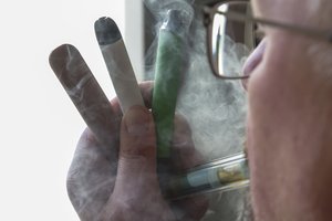 LVAT: už pakartotinius prekybos e. cigaretėmis pažeidimus „Ecodumas“ nubausta pagrįstai