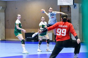 Netikėtais rezultatais prasidėjo Lietuvos moterų rankinio lygos ketvirtfinaliai