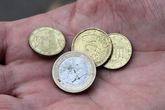 Vilniuje trylikametis sumušė ir apiplėšė devynmetį berniuką