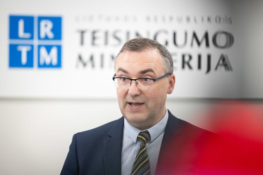 R. Jokubauskas kategoriškas dėl prabangių kavos pertraukėlių: informacija neatitinka realybės