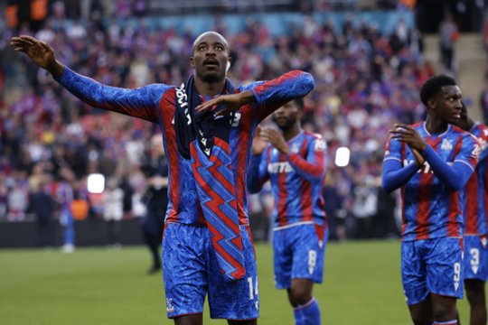 „Crystal Palace“ dominuojančiu stiliumi iškopė į FA taurės finalą