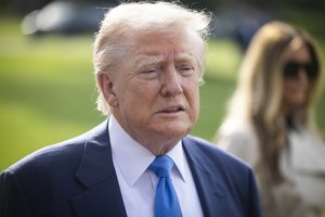 Grenlandijos lyderis teigia, kad D. Trumpo grasinimai yra nepagarbūs