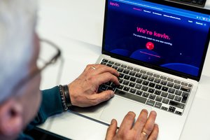 Dar daugiau nemalonumų „Kevin EU“: vykdomas ikiteisminis tyrimas dėl 6 mln. eurų turto iššvaistymo