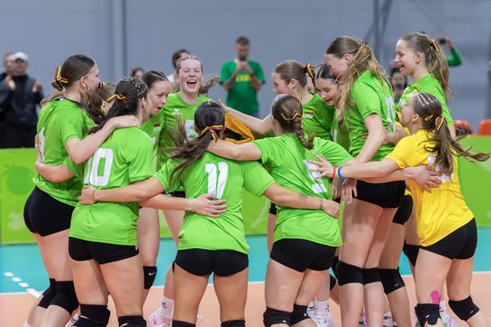 Įspūdingai sužaidusios Lietuvos tinklininkės iškovojo išsvajotą kelialapį į Europos čempionatą