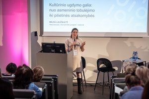 Ekspertė pasidalijo, kaip mokyti vaikus per kūrybos procesus: atsiskleidžia nematyti gabumai