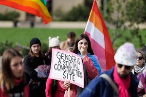 V. Nekrošius: po KT sprendimo partnerystės galėtų būti registruojamos santuokų registre