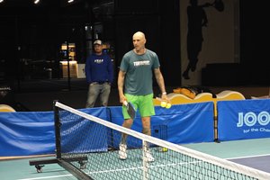 Lietuvos pilietybę gavusi Brazilijos paplūdimio teniso pažiba Vilniuje dalinosi piklbolo paslaptimis