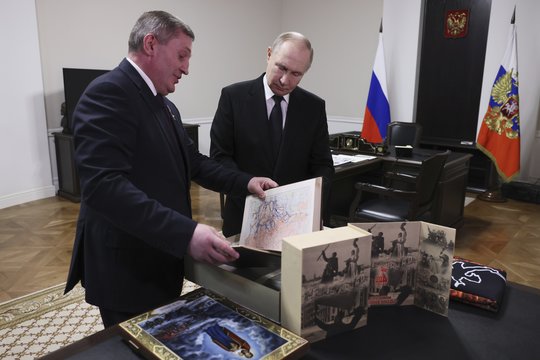 V. Putinas pervadino Volgogrado tarptautinį oro uostą Stalingrado vardu