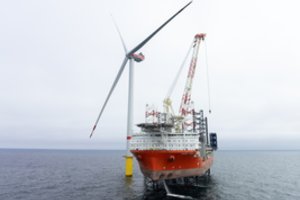 Valdininkų „užtvankos“ stabdo jūrinių vėjo jėgainių parkų proveržį šalyje: Lietuva praranda 2 mlrd. eurų