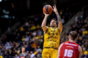 Šiauliuose krito LKL sezono tritaškių rekordas