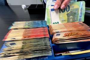 „Fitch Ratings“ patvirtino Lietuvos turėtą kredito reitingą