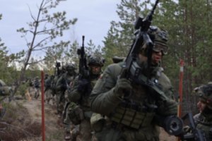 Tarptautinės žiniasklaidos akiratyje – Lietuvos pasiruošimas karui: „Bjauri užduotis apsaugoti sieną nuo V. Putino“