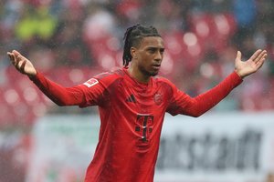 Apmaudžiau nebūna: titulą rankose jau laikiusi „Bayern“ sugebėjo prisižaisti rungtynių pabaigoje