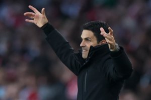 Pralaimėjo ir Čempionų, ir „Premier“ lygoje: Londone „Arsenal“ patrankos vėl buvo užtildytos