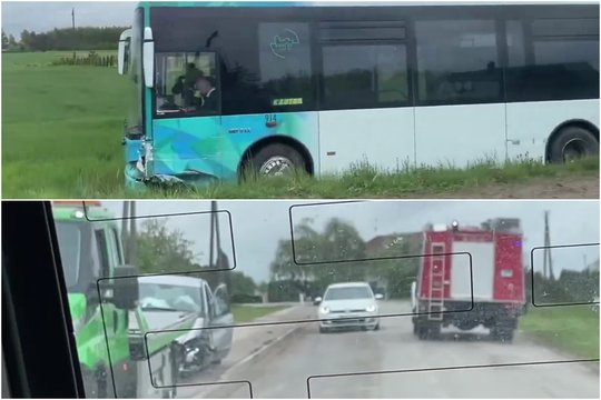 Smarki avarija Kauno rajone: autobusas su keleiviais nulėkė į griovį