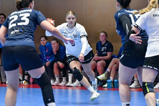 „Eglės“ rankininkės pateko į LMRL finalą, čempionių ir autsaiderių dvikovoje – lygybė