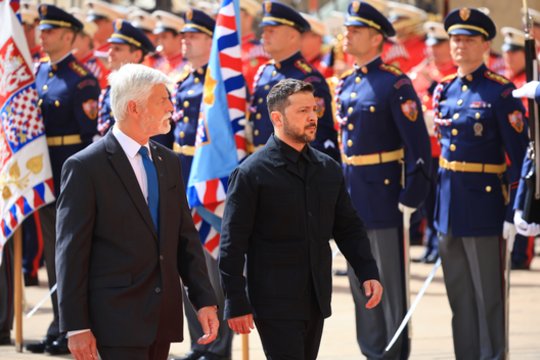 V. Zelenskis atvyko į Čekiją, susitiko su prezidentu P. Pavelu