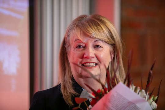 Kairiųjų solidarumas: vargšai gal ir nenukentės, o V. Blinkevičiūtės našta taps gerokai lengvesnė?