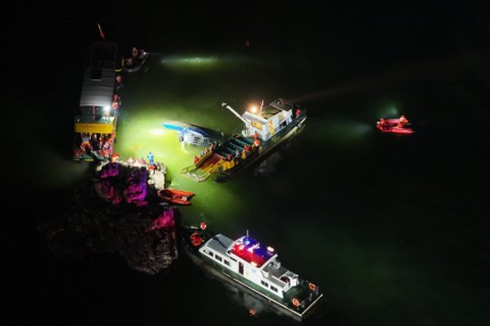 Tragedija Kinijoje: apvirtus turistiniams laivams žuvo 10 žmonių, 70 atsidūrė ligoninėje