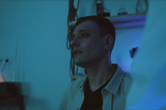 Anatolijus Oleinikas gerbėjams pristato naują dainą