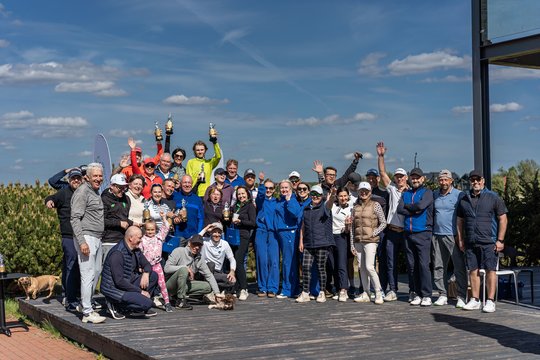 Vilkės golfo aikštyne - neeilinis turnyras: subūrė entuziastus iš visos Lietuvos ir užsienio