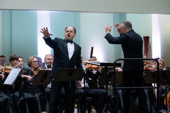 Jubiliejų minintis Edmundas Seilius: „Esu laimingas, apsuptas savo moterų meilės ir mylintis“