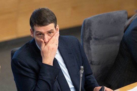 Siūlo iš darbotvarkės išbraukti klausimą dėl R. Žemaitaičio likimo NATO Parlamentinėje Asamblėjoje