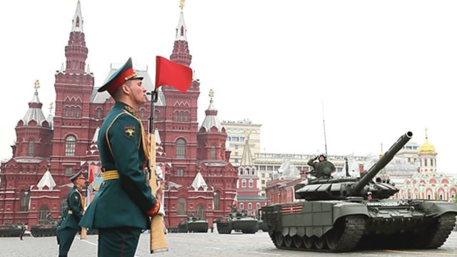 Jei Ukraina nesutiks su laikinosiomis paliaubomis – Kremlius žada atsaką