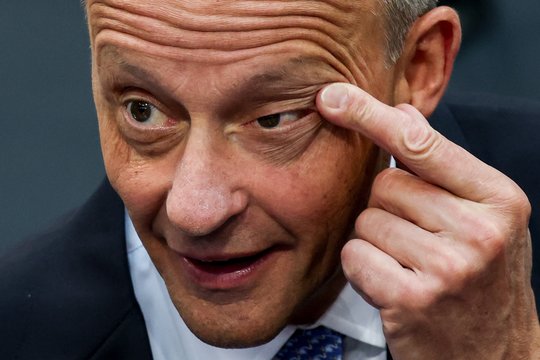 Iš pirmo karto nepavykus tapti kancleriu, antradienį F. Merzo laukia dar vienas balsavimas