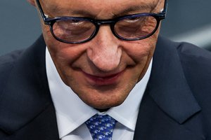 Per antrą balsavimą F. Merzas išrinktas Vokietijos kancleriu