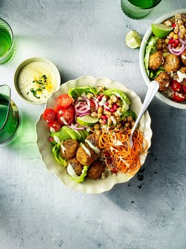 „Garden Gourmet“ falafeliai pelnė bronzą „Metų augalinio produkto 2024“ apdovanojimuose Latvijoje