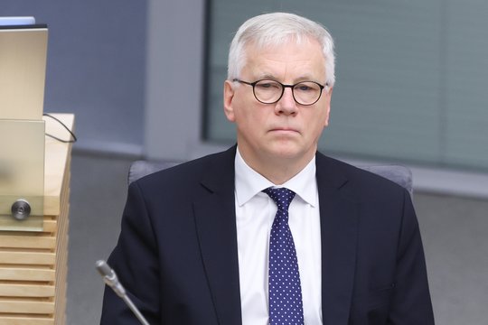 Finansų ministras žada atsižvelgti į prezidento kritiką: apie mokesčius ketina kalbėtis su visomis frakcijomis