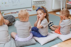 Dvikalbis ugdymas: kaip vaikui padovanoti ateities pranašumą jau šiandien?