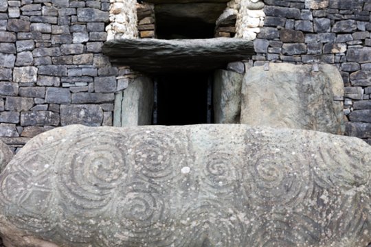 Mokslininkai: garsiosios Europos kapavietės galėjo atlikti ir kitokią funkciją