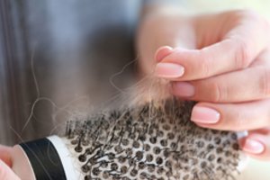 Taip pritraukiate skurdą: 3 dalykai, kuriuos draudžiama išmesti – tai gali pakeisti likimą